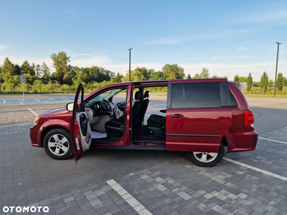 Dodge Grand Caravan 3.6 Express - 4