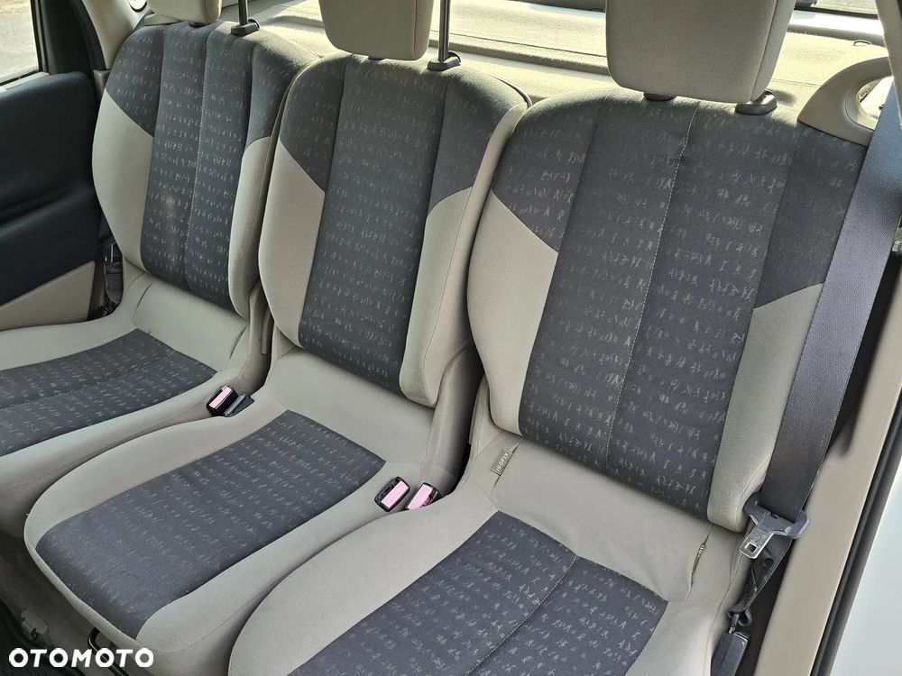 Renault Scenic 1.6 Exception - 17