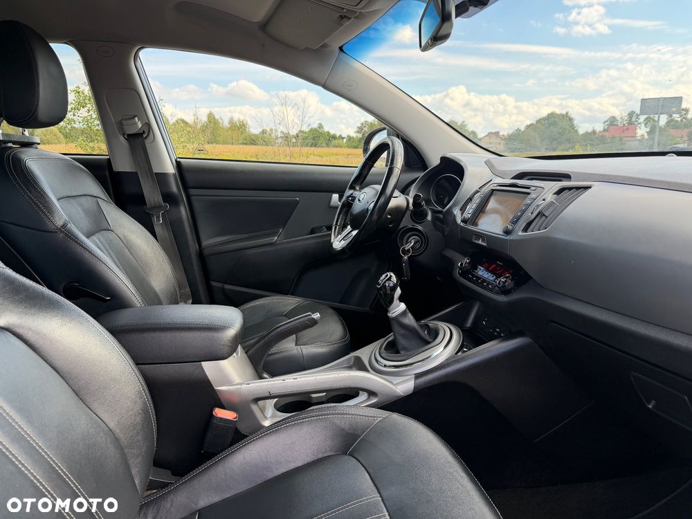 Kia Sportage 1.7 CRDI 2WD Spirit - 27