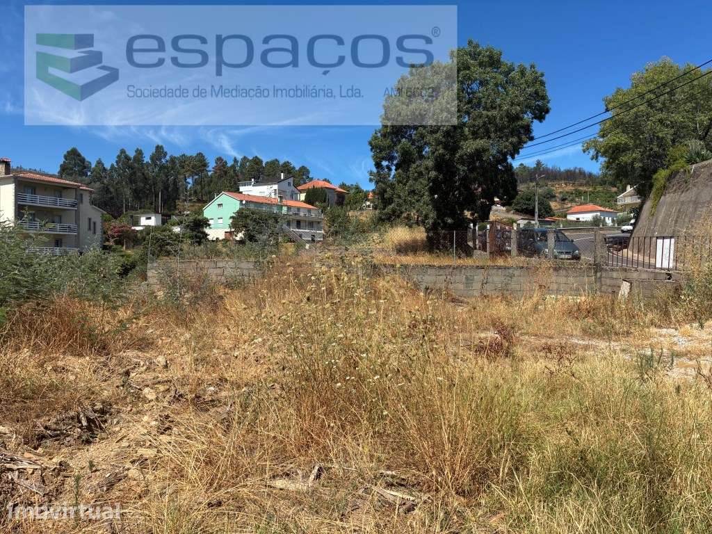 Terreno na vila de Silvares - Grande imagem: 3/19