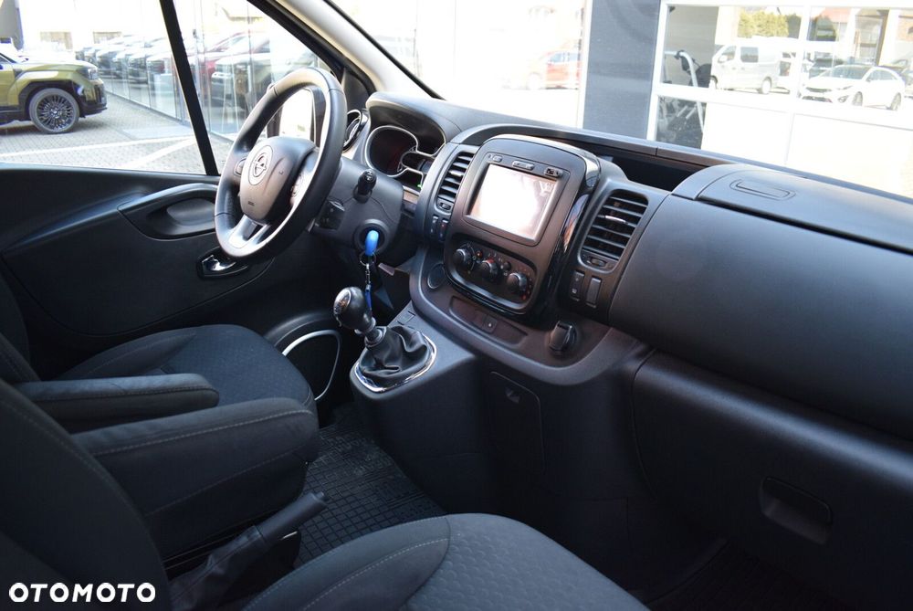 Opel Vivaro - 14