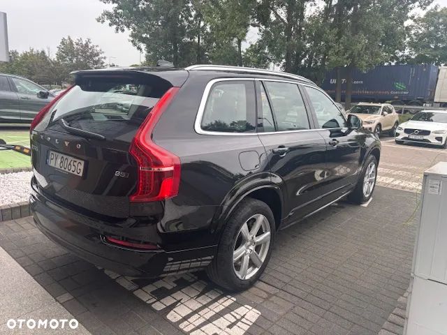 Volvo XC 90 - 25