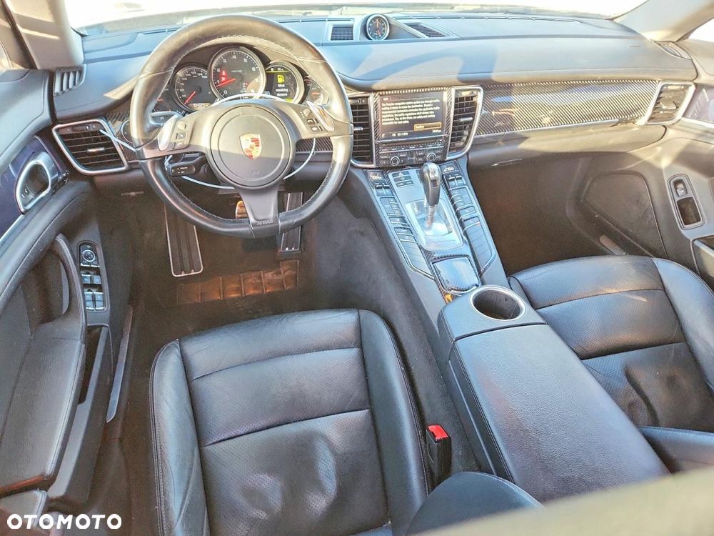Porsche Panamera - 9