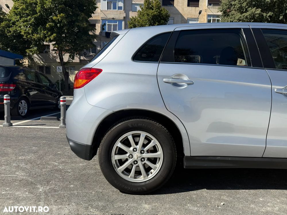 Mitsubishi ASX - 6