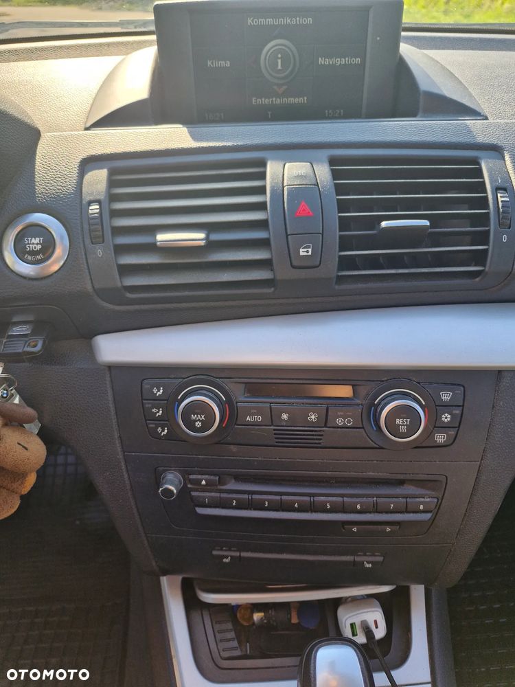 BMW Seria 1 120d DPF Edition Lifestyle - 16