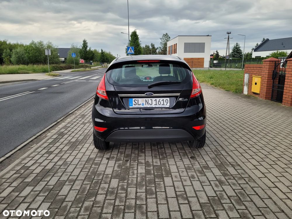 Ford Fiesta 1.25 Titanium EU5 - 9