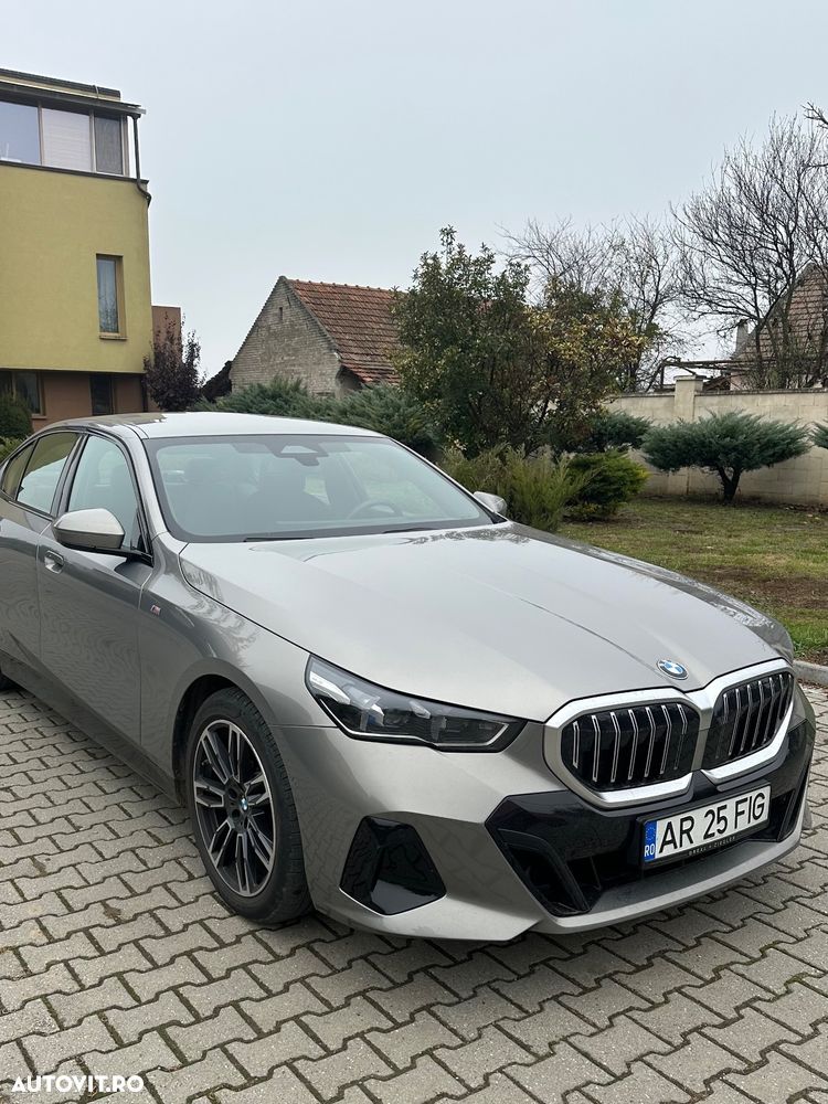 BMW Seria 5 520d xDrive AT MHEV - 9