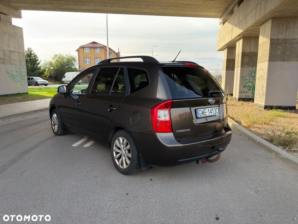 Kia Carens 2.0 CRDi Tour - 7