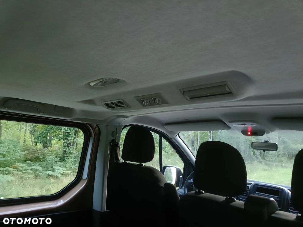 Opel Vivaro - 12