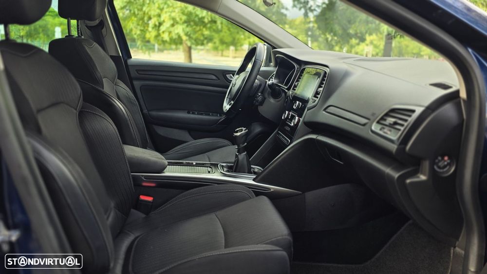 Renault Mégane Sport Tourer 1.5 dCi Dynamique SS - 13