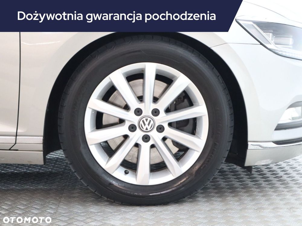 Volkswagen Passat Variant - 17