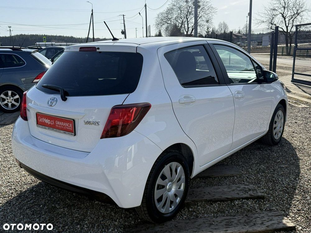 Toyota Yaris - 15