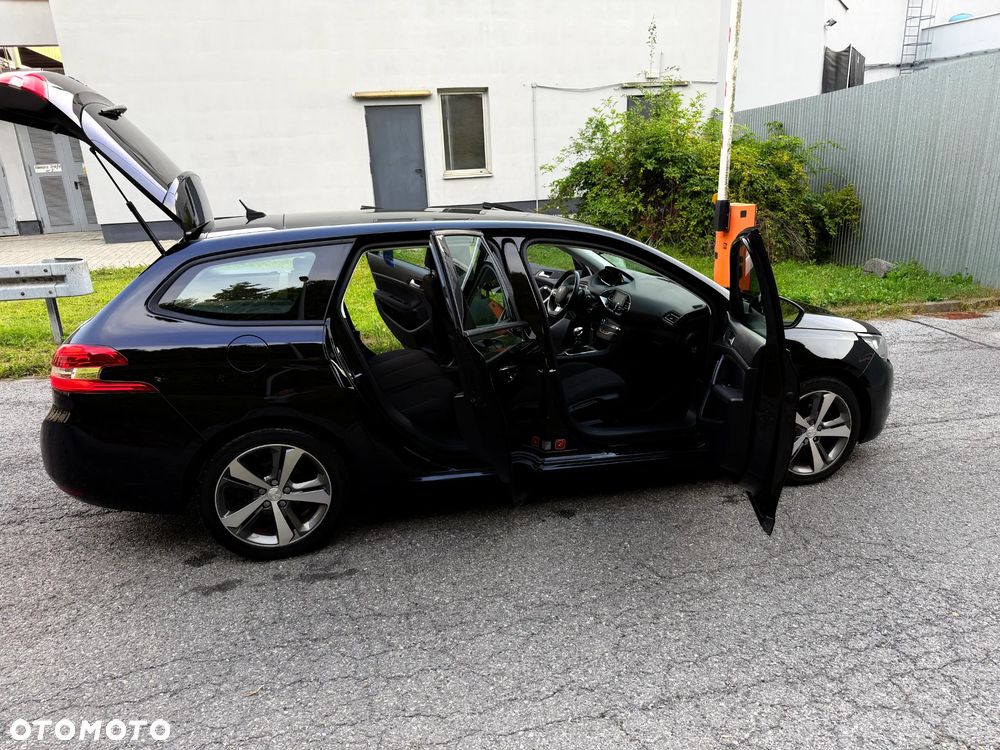 Peugeot 308 1.2 PureTech Active S&S - 17