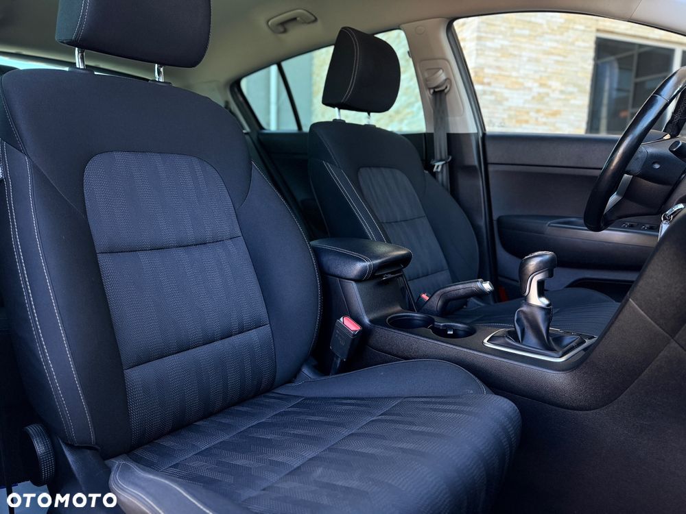 Kia Sportage 1.6 GDI L 2WD - 16