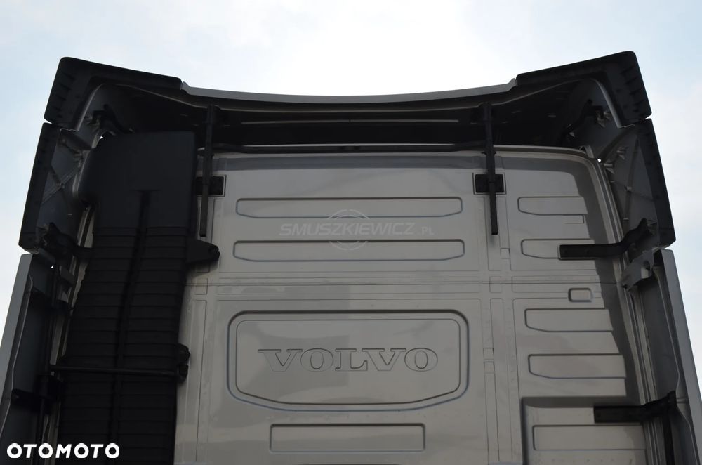 Volvo FH 5 NEW / MEGA / 2021r. / KLIMA P. / FULL LED / ACC / NAVI / KAMERA / DE / 8019 - 21
