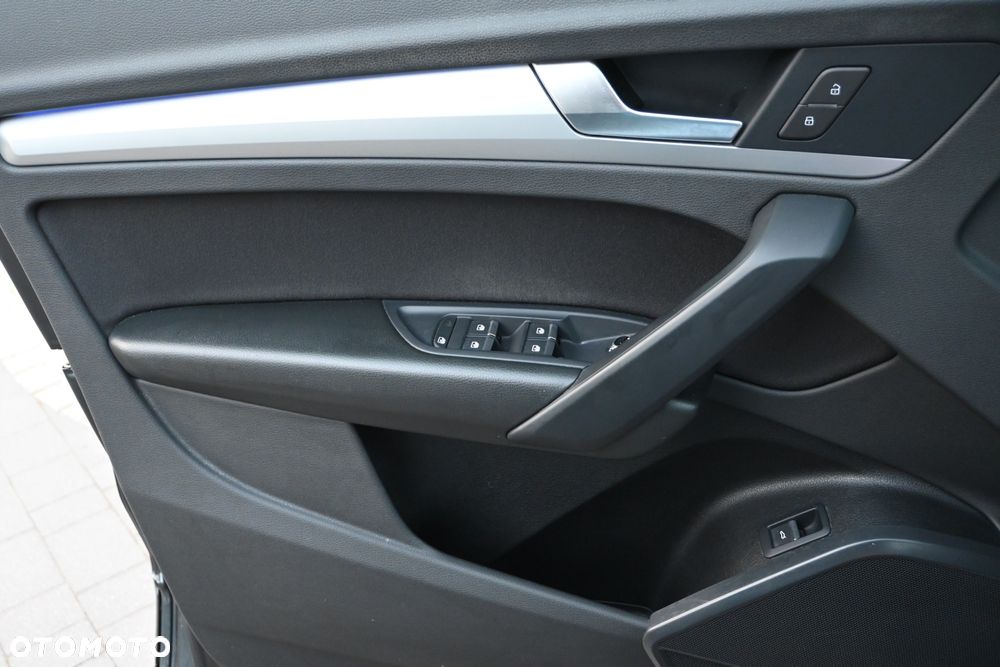 Audi Q5 40 TDI quattro S tronic - 24