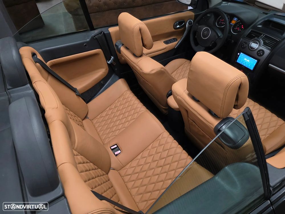 Renault Mégane CC 1.5 dCi Luxe - 6