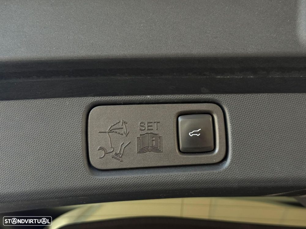 Ford Mustang Mach-E 72.6 kWh Base - 25