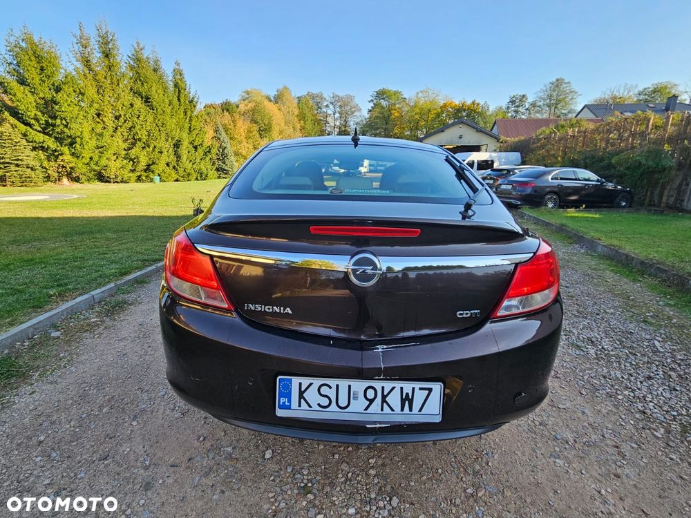 Opel Insignia - 11