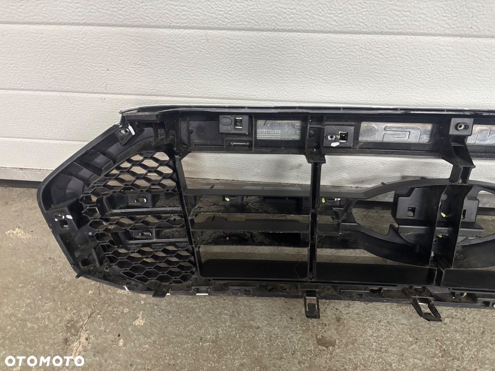 FORD RANGER GRILL ATRAPA - 5