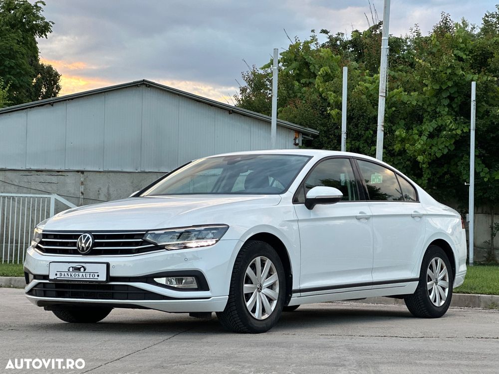Volkswagen Passat - 3