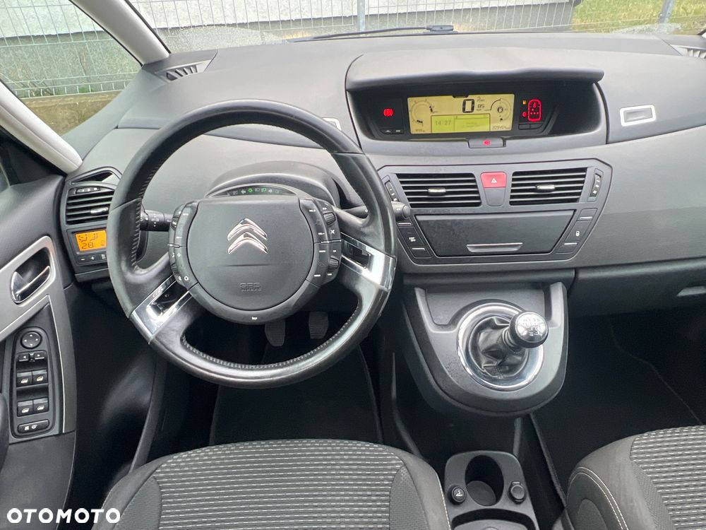 Citroën C4 Picasso - 17