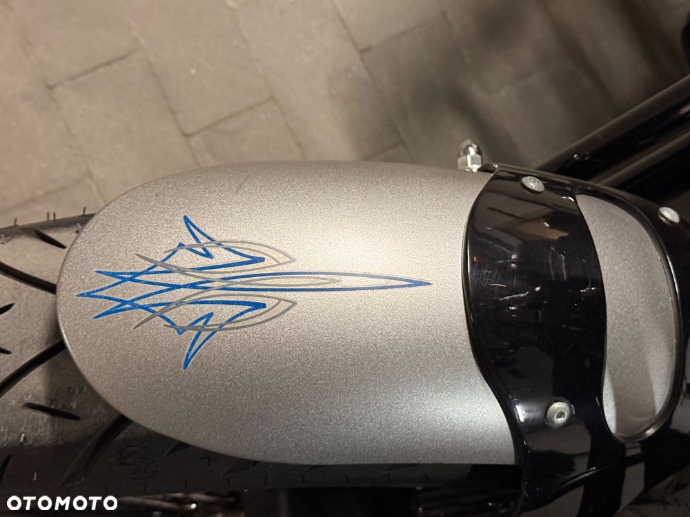 Harley-Davidson Softail Cross Bones - 20