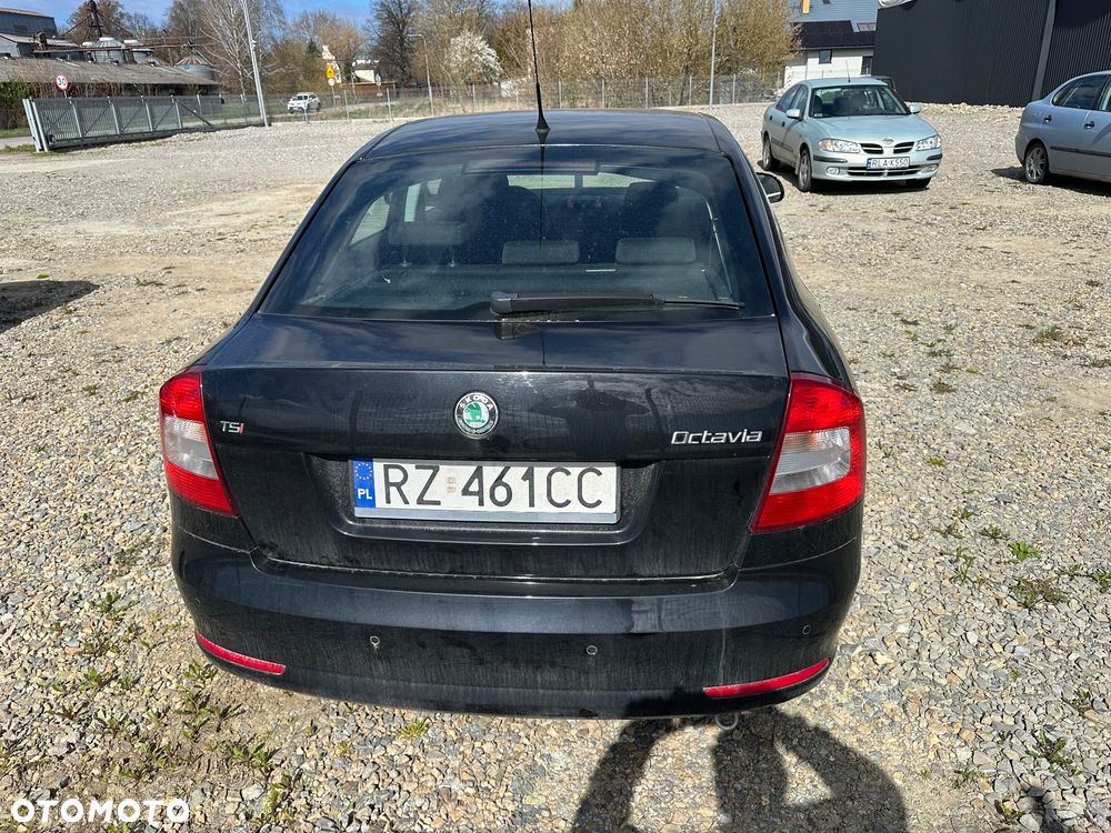 Skoda Octavia 1.8 TSI Elegance DSG - 4