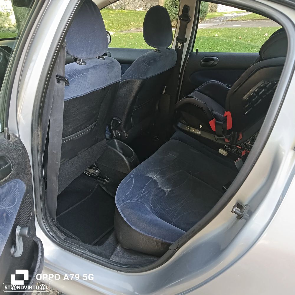 Peugeot 206 1.1 XR Présence - 8