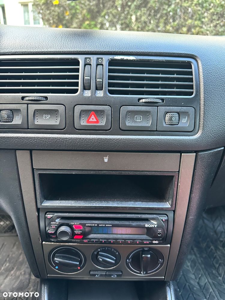 Volkswagen Bora 1.4 Comfortline - 20