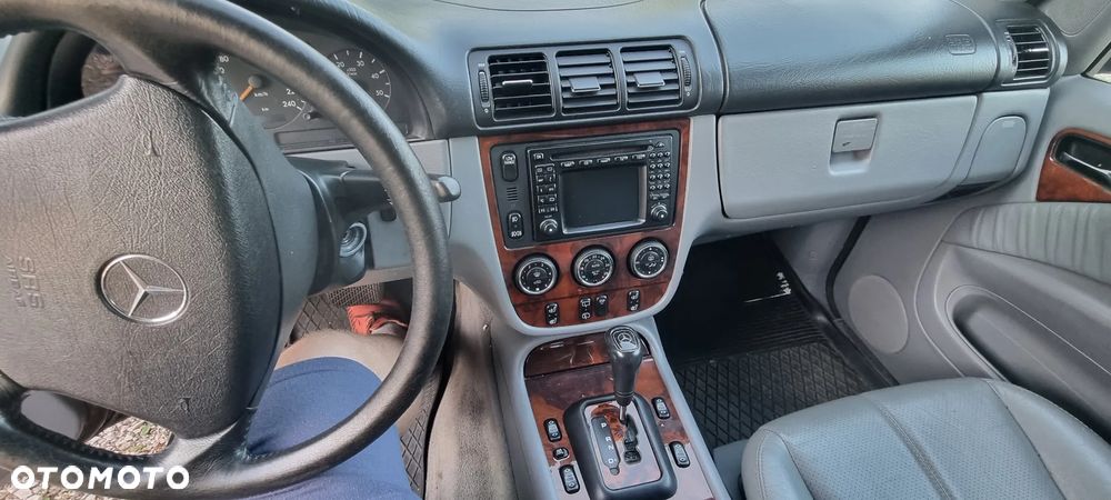 Mercedes-Benz ML - 7