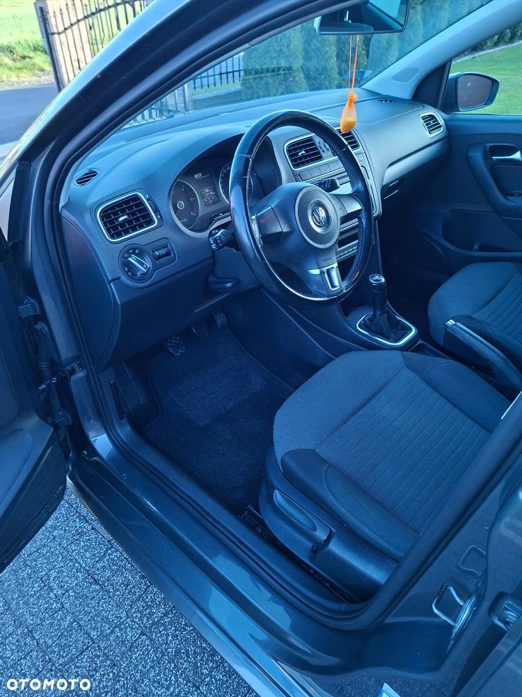 Volkswagen Polo 1.6 TDI Highline - 5