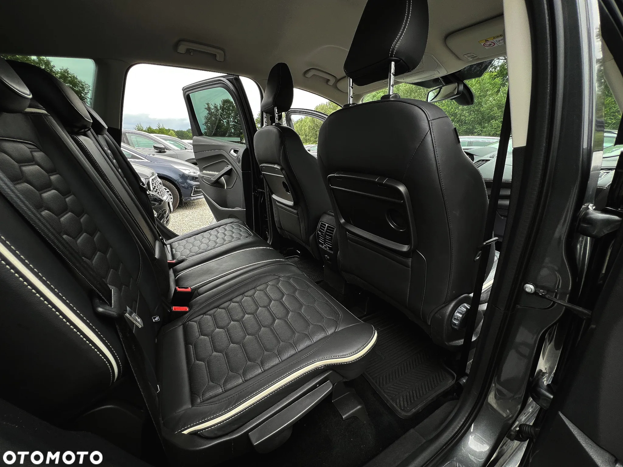 Ford Kuga 2.0 TDCi 4x4 Vignale - 17