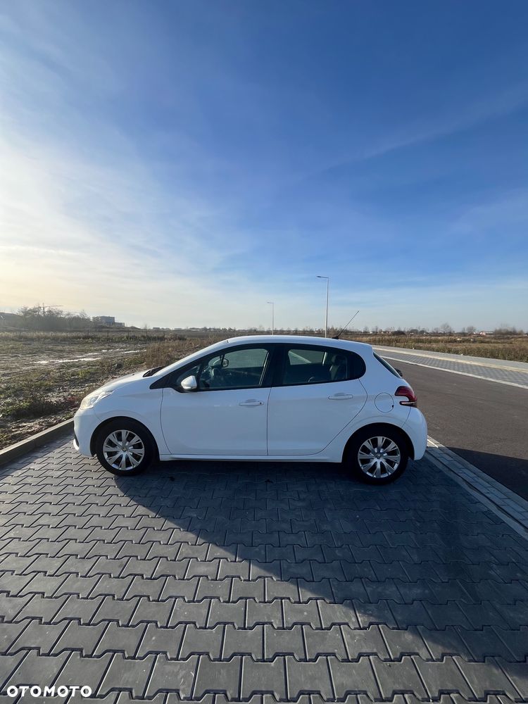 Peugeot 208 1.6 BlueHDi Active S&S - 8