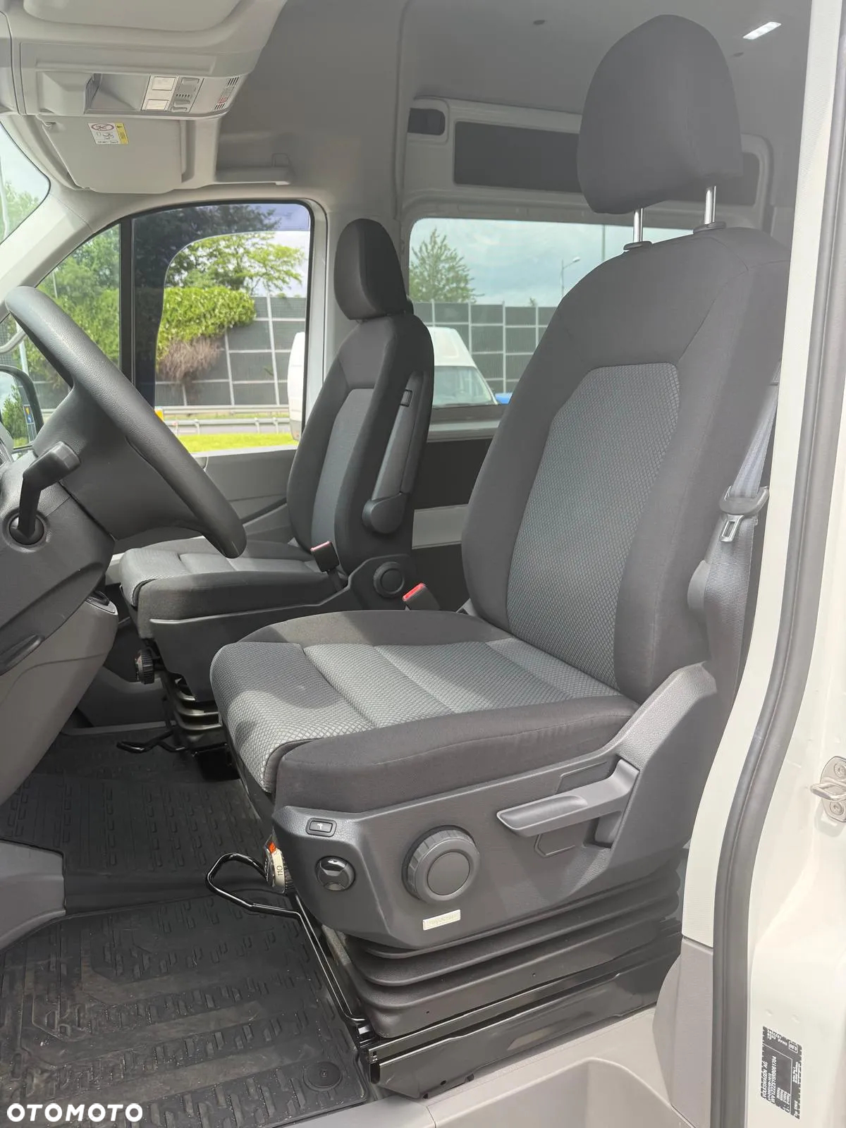 Volkswagen Crafter - 10