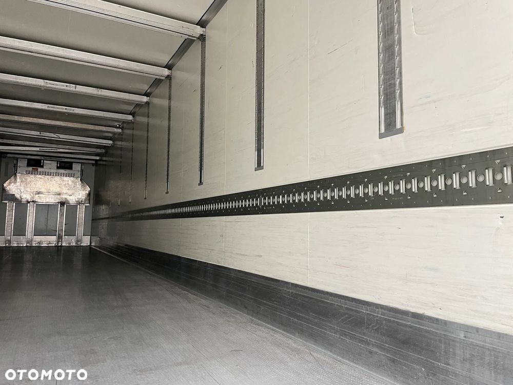 Krone Chłodnia ,Doppelstock , Carrier Vector 1950, Kwiatowa 2,50m - 13