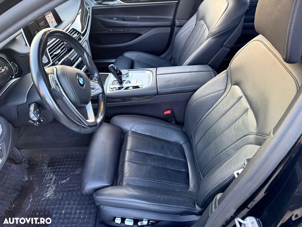 BMW 7 Series 2019 — imagine 26