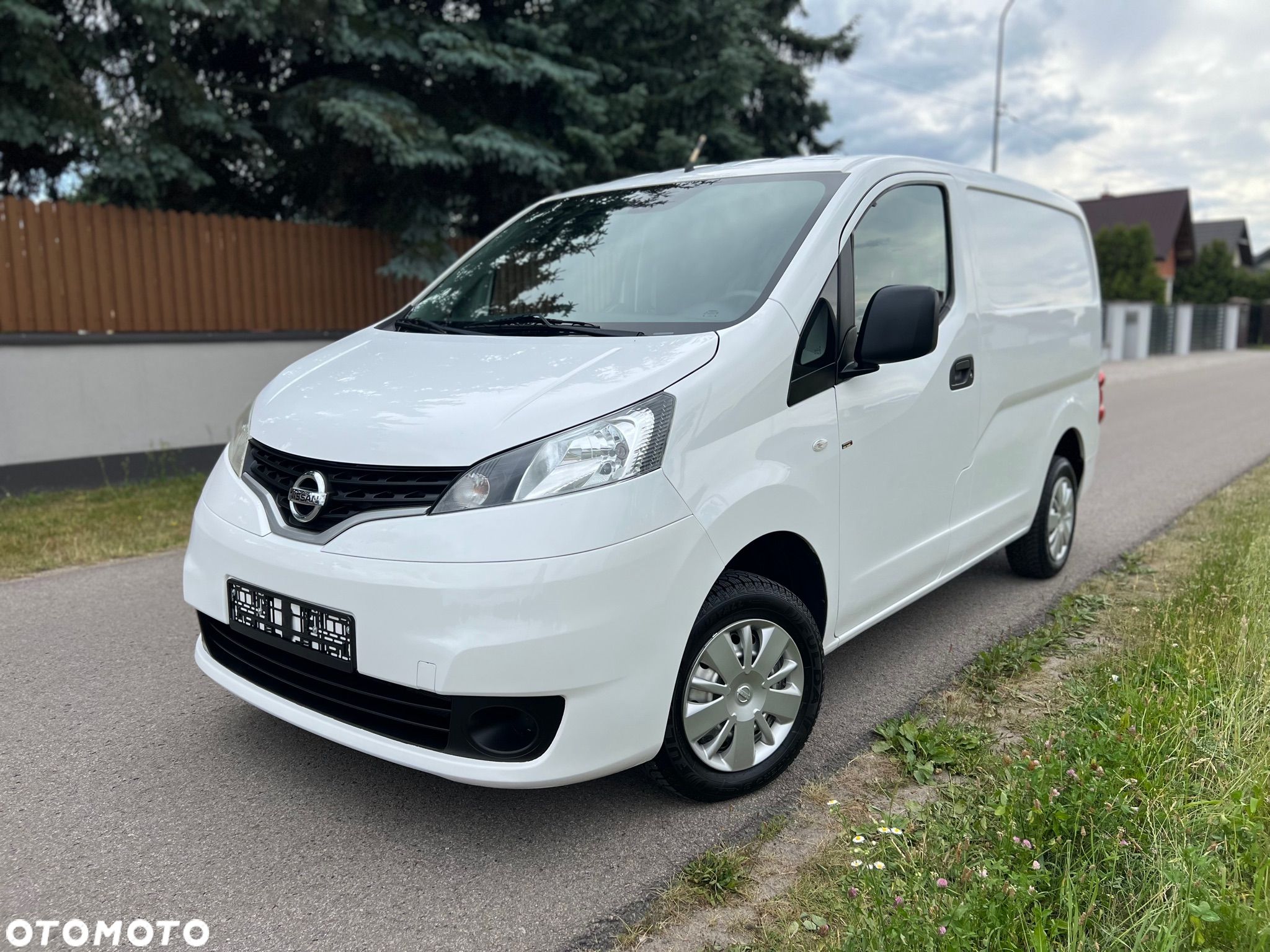 Nissan NV200 - 1