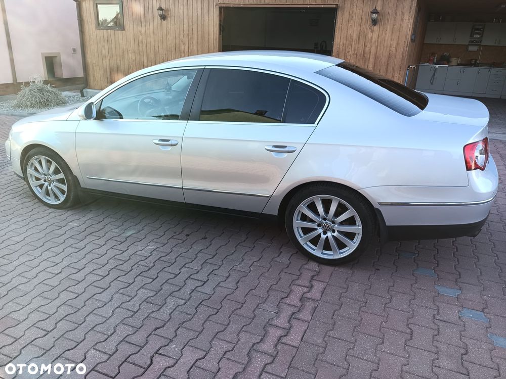 Volkswagen Passat 1.8 TSI Comfortline - 9