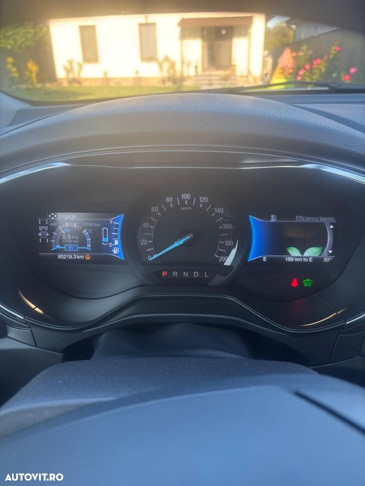 Ford Mondeo - 2