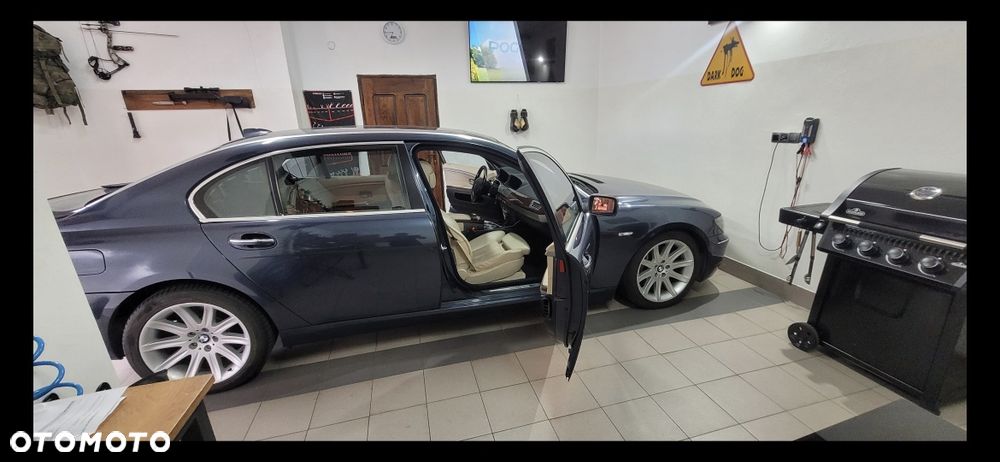 BMW Seria 7 - 1