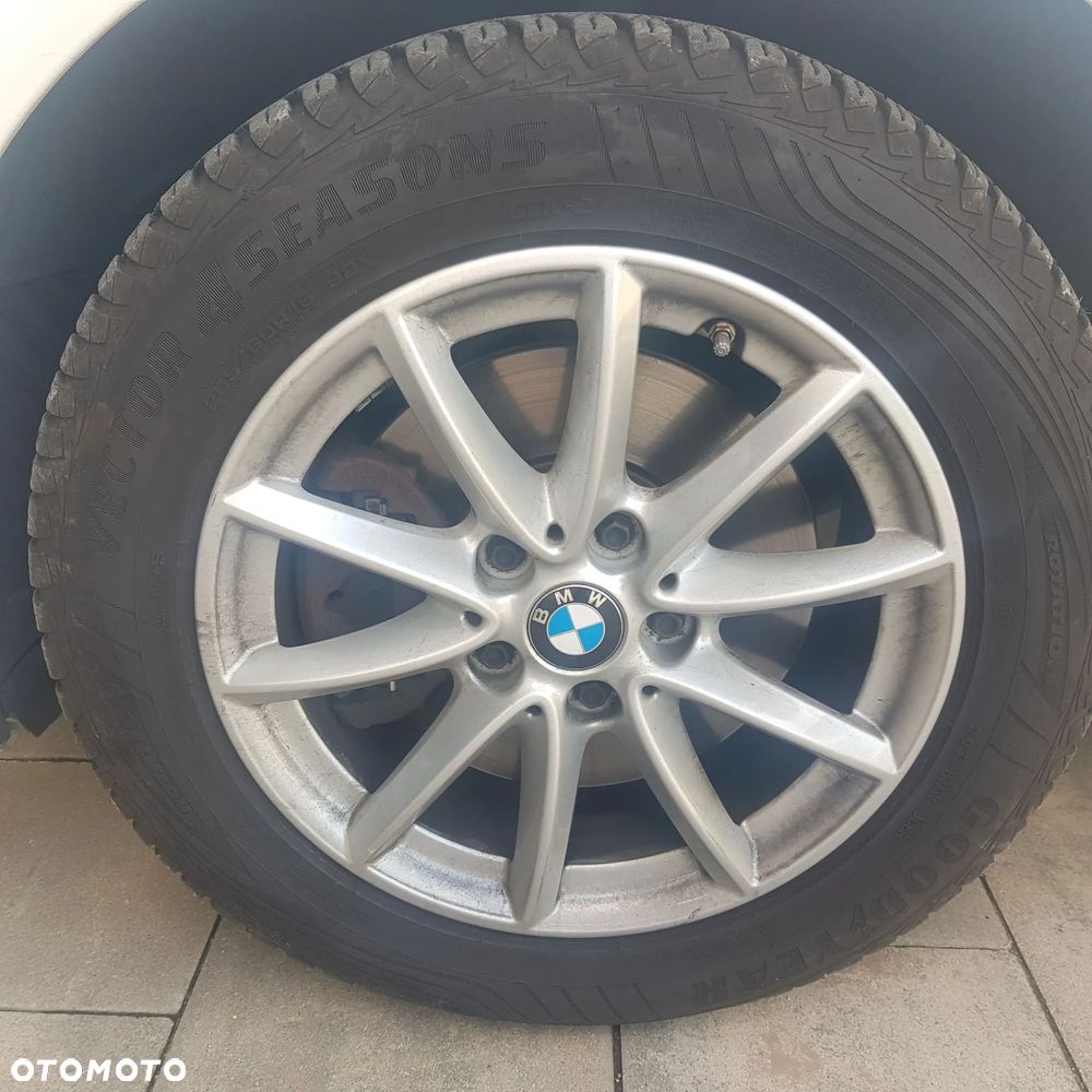 BMW Seria 2 218i - 13