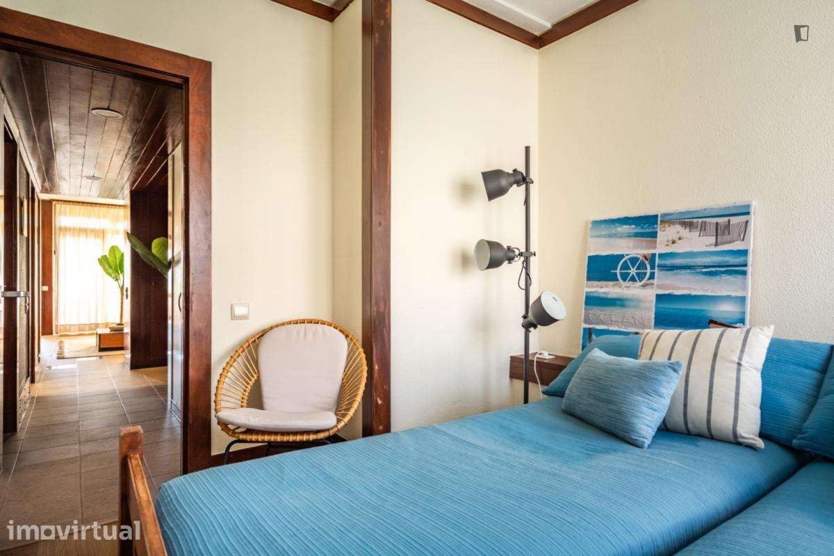 Apartamento com 2 quartos - localizado em Setubal - Grande imagem: 4/23
