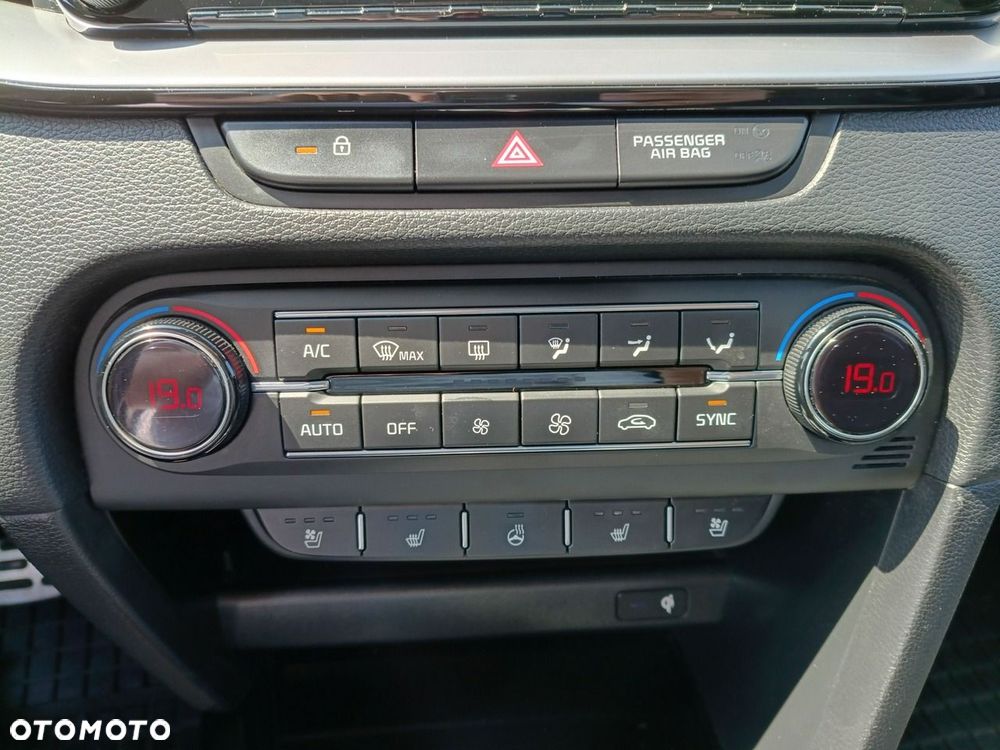 Kia XCeed - 29