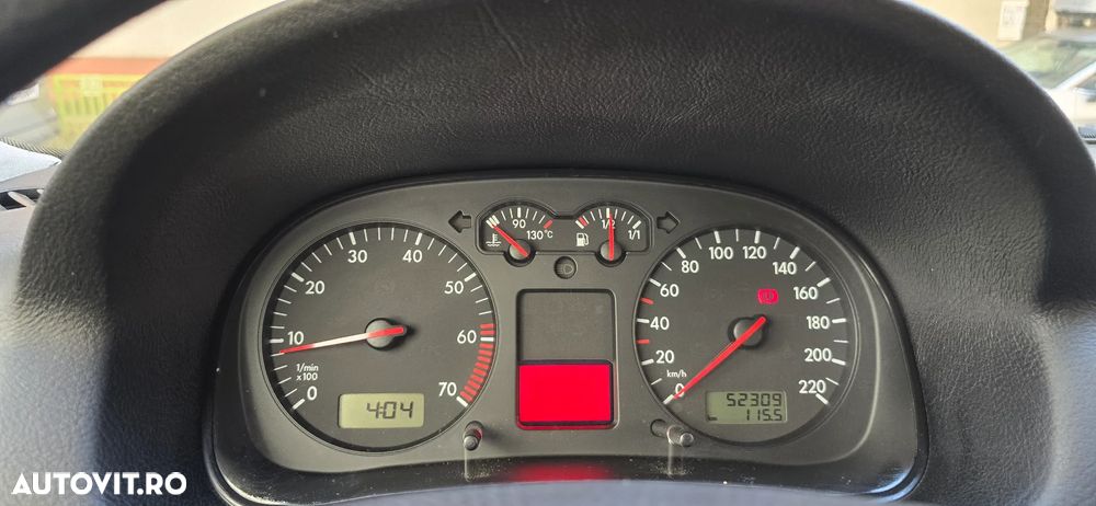 Volkswagen Golf 1.4 Comfortline - 5