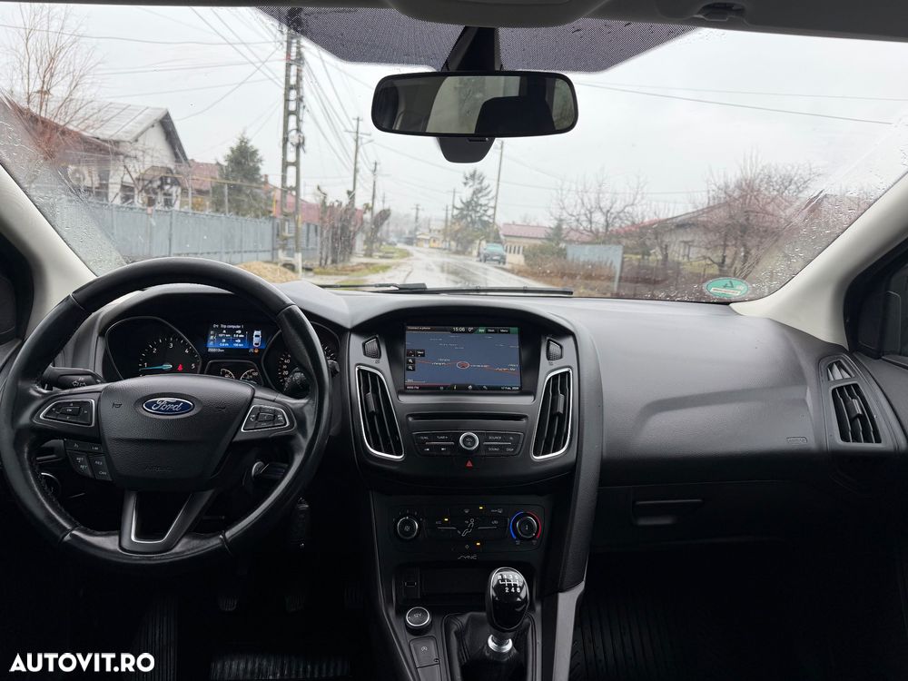 Ford Focus 1.5 TDCi DPF Start-Stopp-System Trend - 5