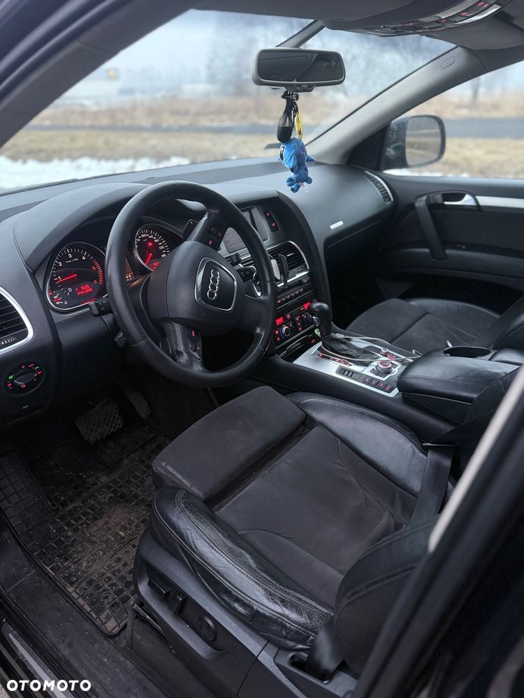 Audi Q7 - 6