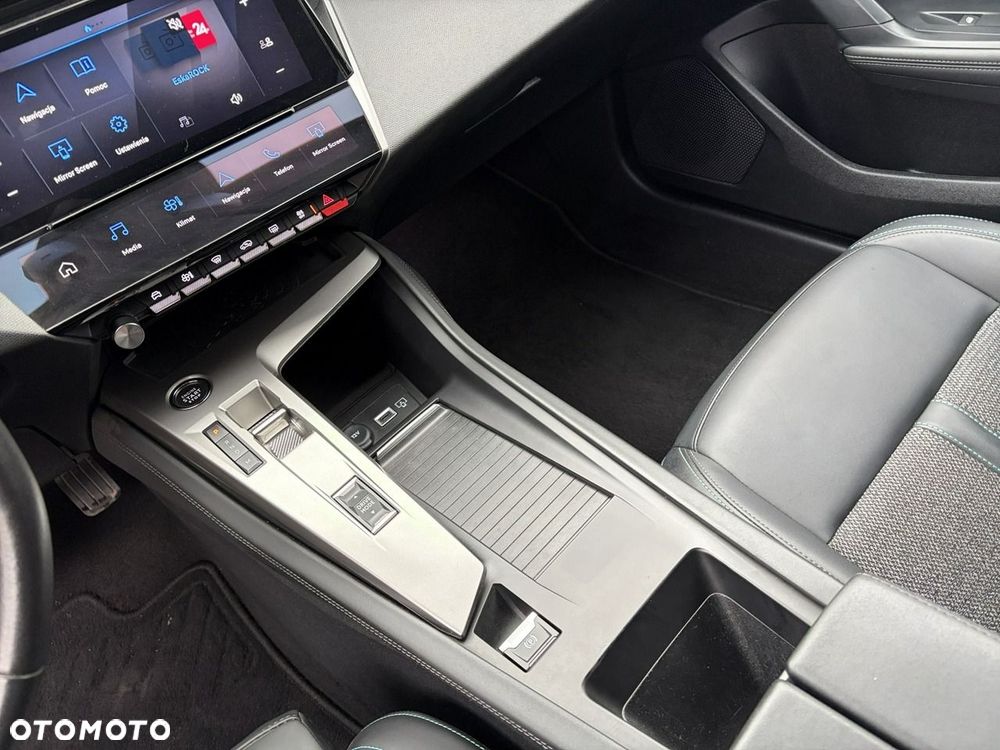 Peugeot 308 - 23