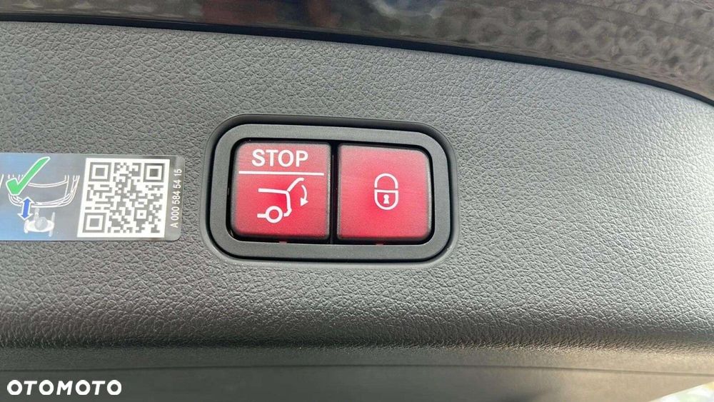 Mercedes-Benz GLC - 15