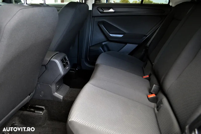 Volkswagen T-ROC 1.0 TSI Design - 16
